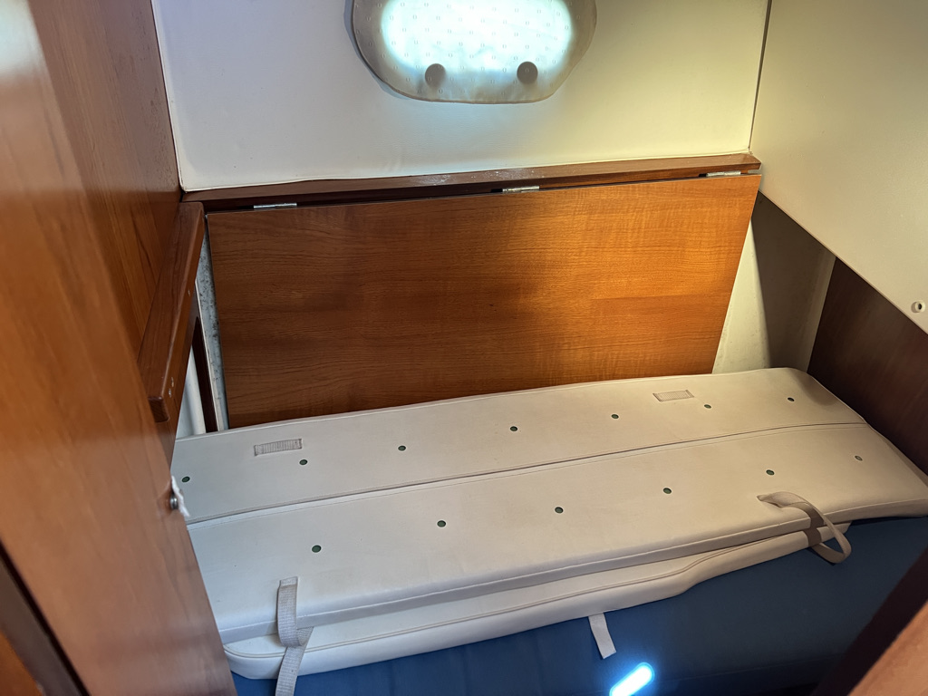 Cabine Secondaire 1.jpeg