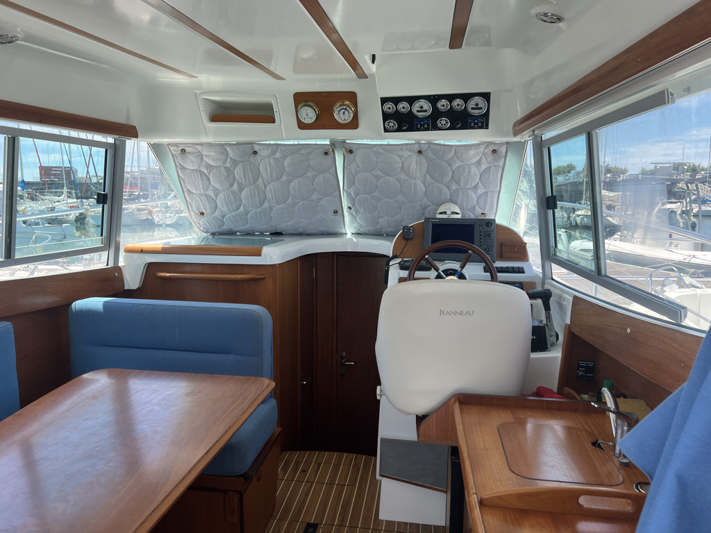 Interieur Rideaux Open.jpeg