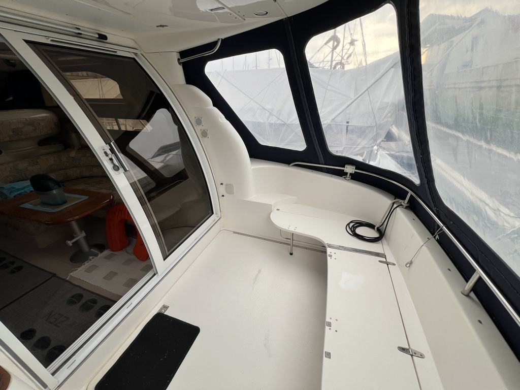 Cockpit 2.jpeg